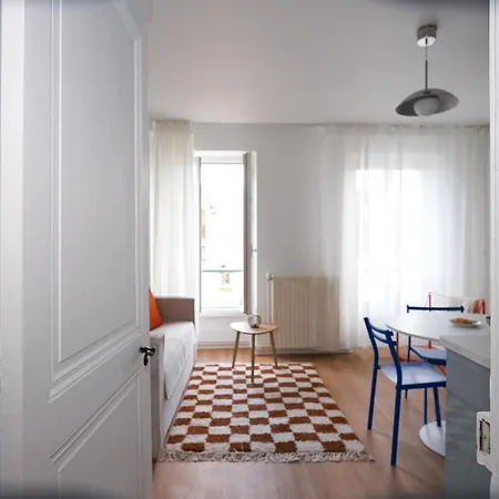 Apartment Renove Proche De La Gare Rer Tgv